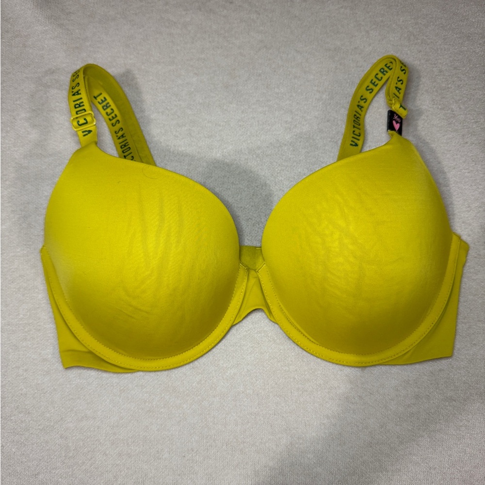 Brand New Victorias Secret Underlined Yellow Bra
